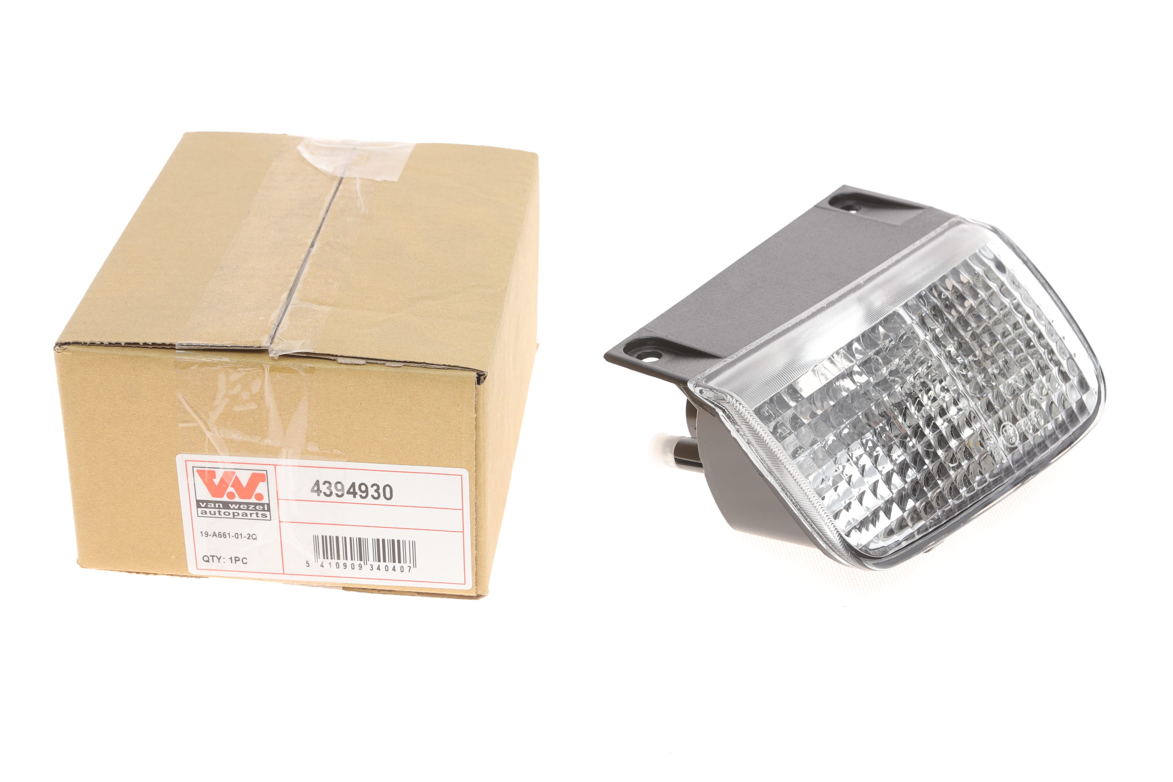 Product image of Ліхтар задній Opel Vivaro/Renault Trafic 01- (R) (заднього ходу)