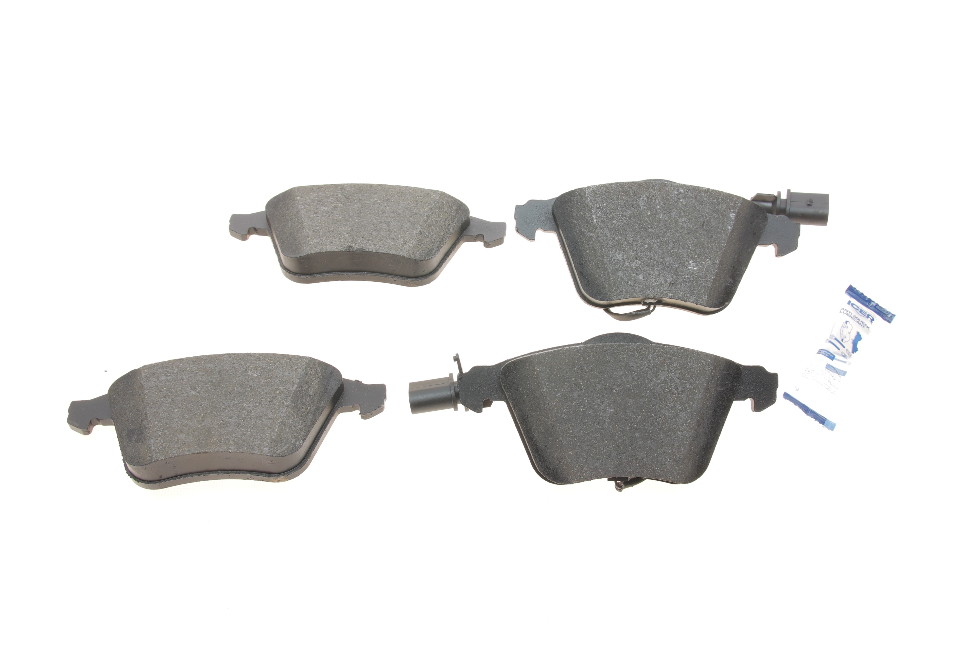 Колодки гальмівні (передні) Audi A6 97-05 (+датчики) - 1